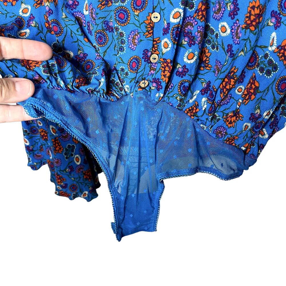 Free People Blue Floral She's Dainty Bodysuit Size Small NEW - Picture 4 of 11
